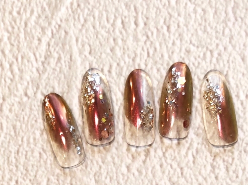 透明感が綺麗なキラキラ大人ネイル☆高田馬場 ネイル マツエク