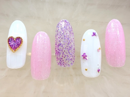 ハートが可愛い定額ネイル☆高田馬場 ネイル マツエク