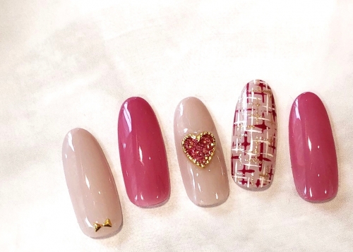 今年の冬は人気のツイードネイルでキュートに♪高田馬場 ネイル マツエク