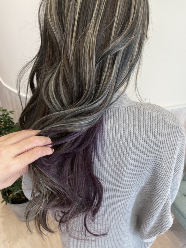 大人かわいいデザインカラー