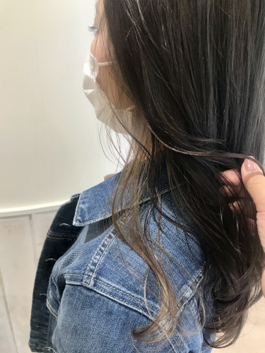 大人かわいいインナーカラー