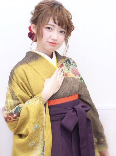 卒業式　ヘアセット　袴着付け受付中