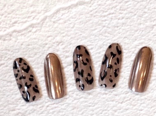 個性的で綺麗なレオパード柄×ミラーネイル☆高田馬場 ネイル マツエク