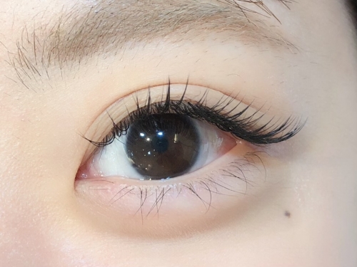 明日14日マツエク空席情報♪