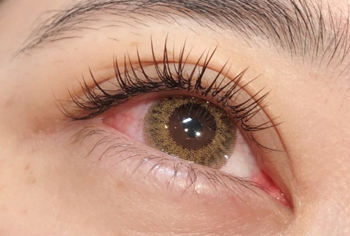 明日22日マツエク空席情報☆