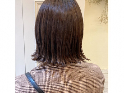 切りっぱなしボブ