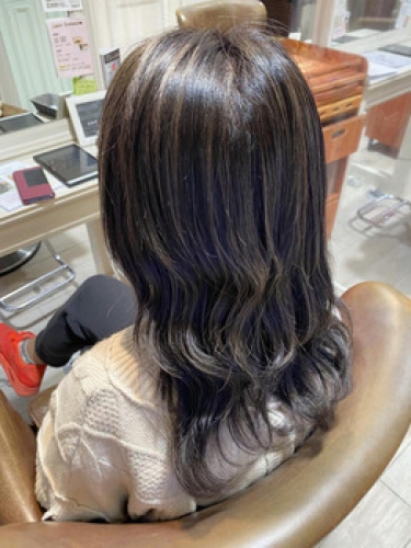 白髪ぼかしハイライト　北千住　美容室