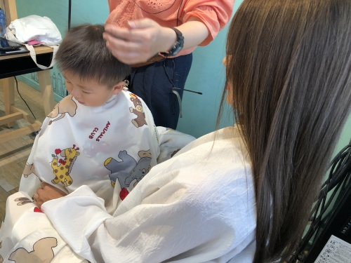 キッズカットお任せください！