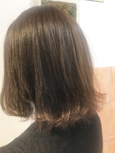 あえてハネさせて可愛くスタイリング