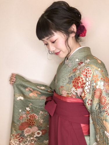 卒業式、袴着付けヘアセットご予約受付中です！