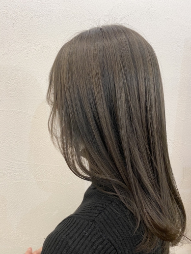 顔まわりレイヤースタイル