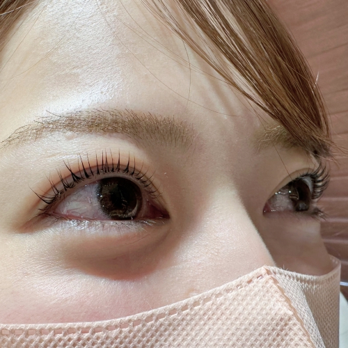 根元から80度！！パリジェンヌラッシュリフト