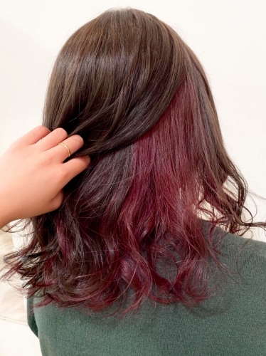 可愛いインナーカラー☆高田馬場 美容室 酸熱 髪質改善トリートメント