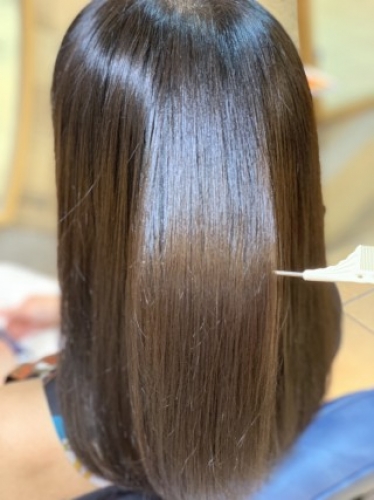 話題沸騰中の髪質改善☆　川崎　美容室　ネオリーブモカ
