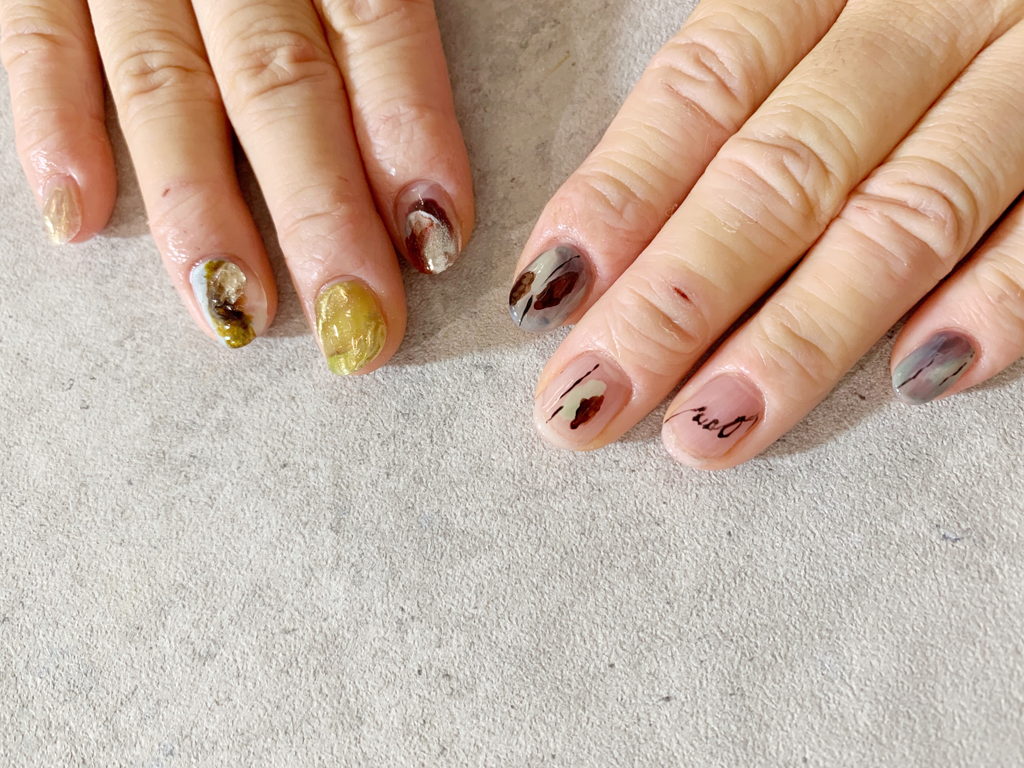 スタッフネイル 浅草 ネイル パラジェル ブログ Neolive Cherie 浅草駅前店 美容室 美容院 Neolive ネオリーブ 渋谷 池袋 下北沢 自由が丘 新宿 銀座 吉祥寺 お茶の水 横浜 溝の口 表参道ほか