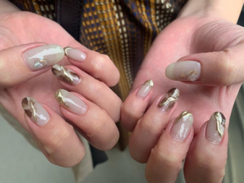 秋のオススメニュアンスネイル☆