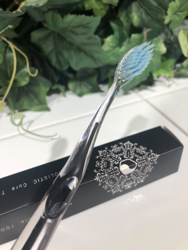 話題の歯ブラシ！荻窪美容室 arc by neolive