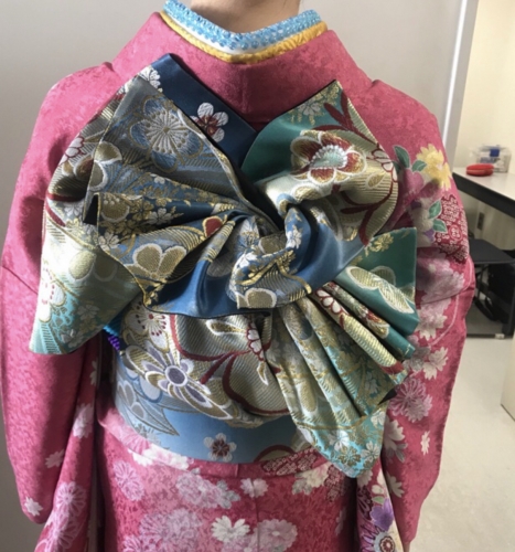 明けましておめでとうございます☆荻窪美容室　arc by neolive