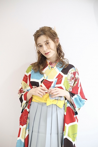 卒業式のご案内　池袋美容室　卒業式　袴着付け　ヘアセット