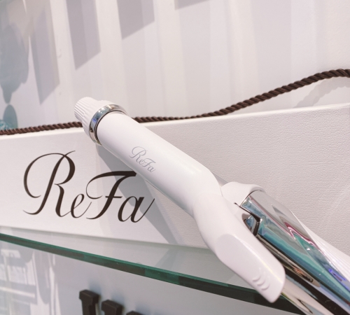 【リファ ビューティック　カールアイロン】 池袋美容室　Neolive トータルビューティサロン　ラファ取り扱い店　Aujua  成人式　振袖着付け　ヘアセット　メイク