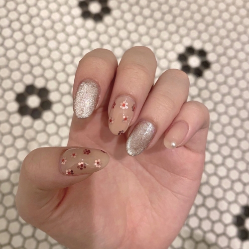 ネイルご予約状況♪