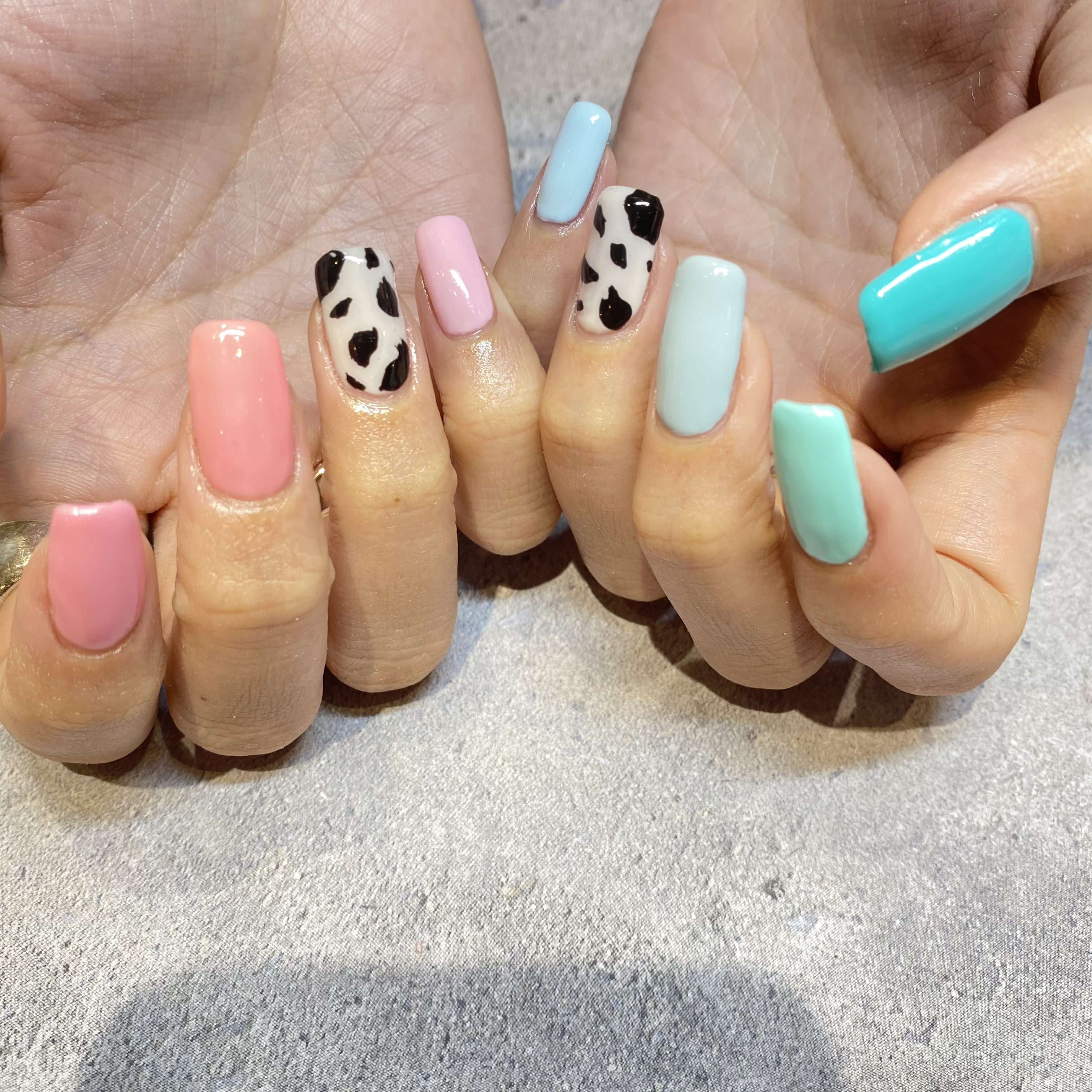 アニマルネイル ブログ Luana 北千住店 美容室 美容院 Neolive ネオリーブ 渋谷 池袋 下北沢 自由が丘 新宿 銀座 吉祥寺 お茶の水 横浜 溝の口 表参道ほか