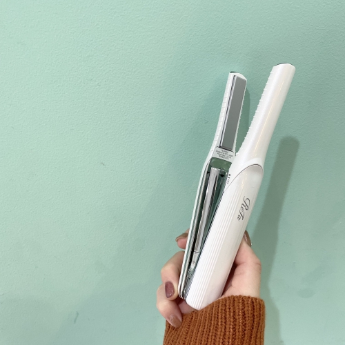 池袋 美容室 Neolive api 着付け メイク【フィンガーアイロン】