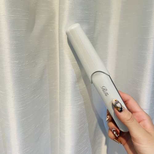 池袋 美容室 Neolive api 着付け メイク【リファフィンガーアイロン】