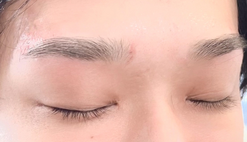 メンズアイブロウ