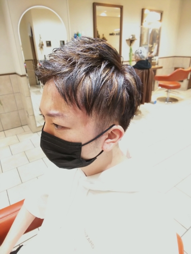 デザインカラー ハイライト ベージュ×ラベンダーアッシュ