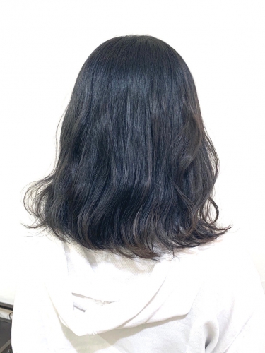 アディクシーカラーで作る透明感のある暗髪カラースタイル☆高田馬場 美容室 酸熱 髪質改善トリートメント