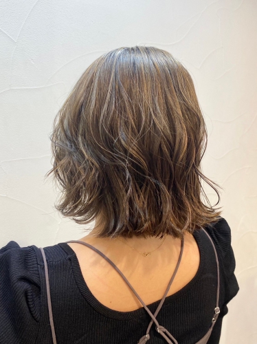 ぷつっとボブ×ハイライト