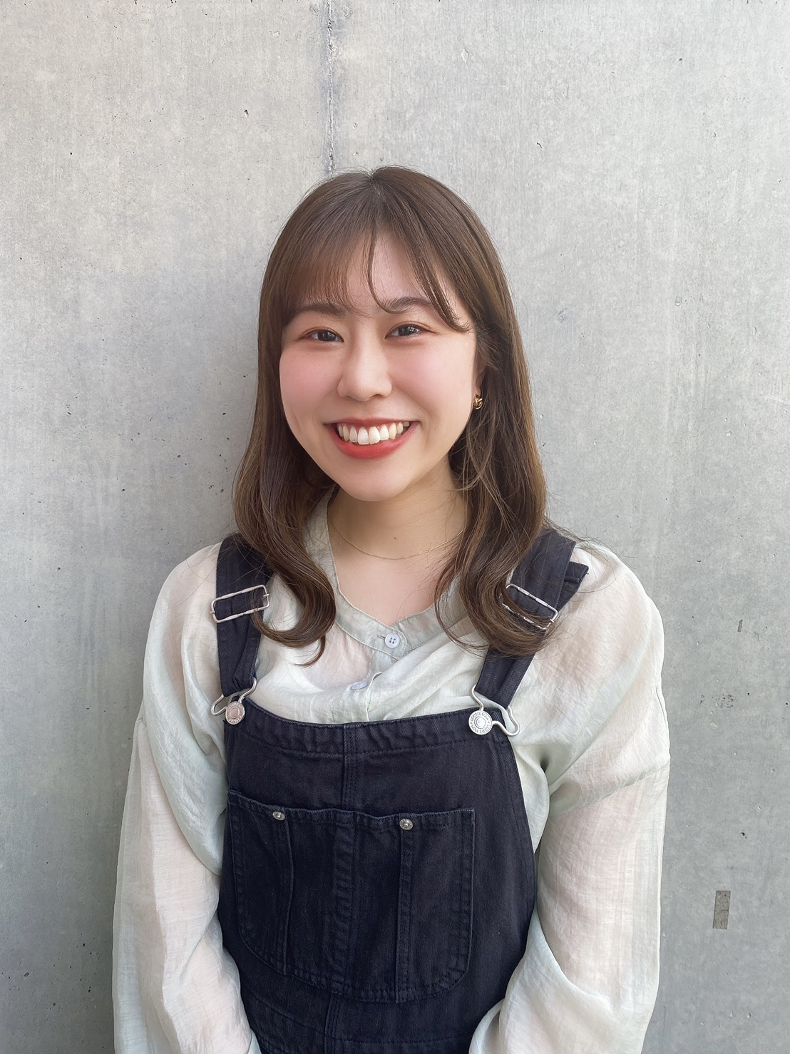 吉岡 真由 Neolive Mimo 北千住東口店 美容室 美容院 Neolive ネオリーブ 渋谷 池袋 下北沢 自由が丘 新宿 銀座 吉祥寺 お茶の水 横浜 溝の口 表参道ほか