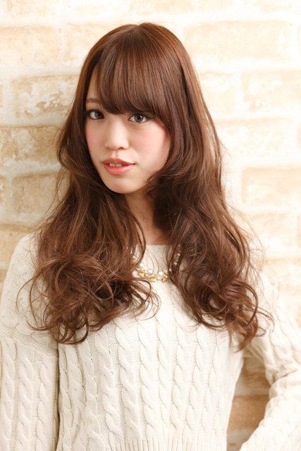 ロング ナチュラル ゆるふわパーマ ヘアカタログ 美容室 美容院 Neolive ネオリーブ 渋谷 池袋 下北沢 自由が丘 新宿 銀座 吉祥寺 お茶の水 横浜 溝の口 表参道ほか